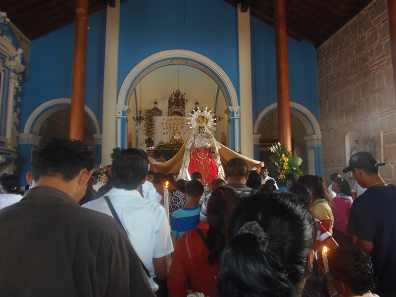 Fiesta a Virgen de Candelaria en Diriomo con mucha devoción - La Prensa (Nicaragua)